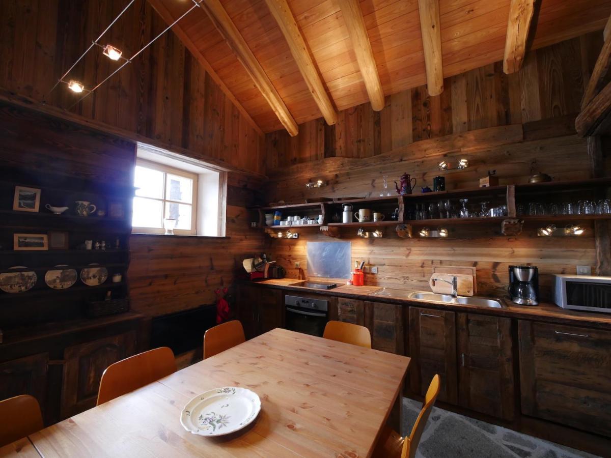 בונואל-סור-ארק Chalet 1692 מראה חיצוני תמונה